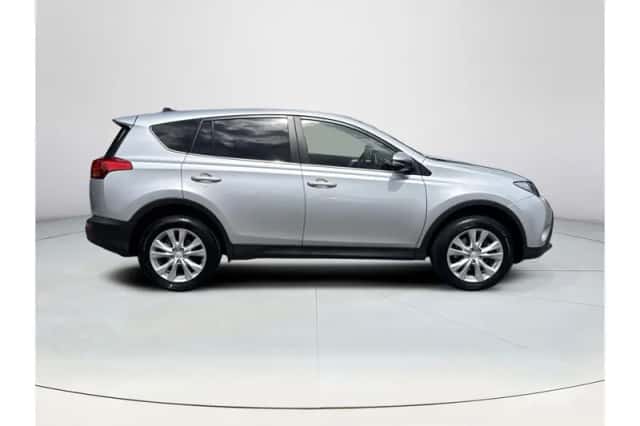 Toyota RAV4 (2013) thumbnail 6