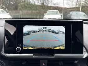 Toyota C-HR (2025) thumbnail 18