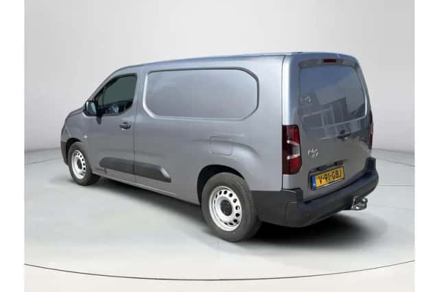 Toyota Proace (2025) thumbnail 3