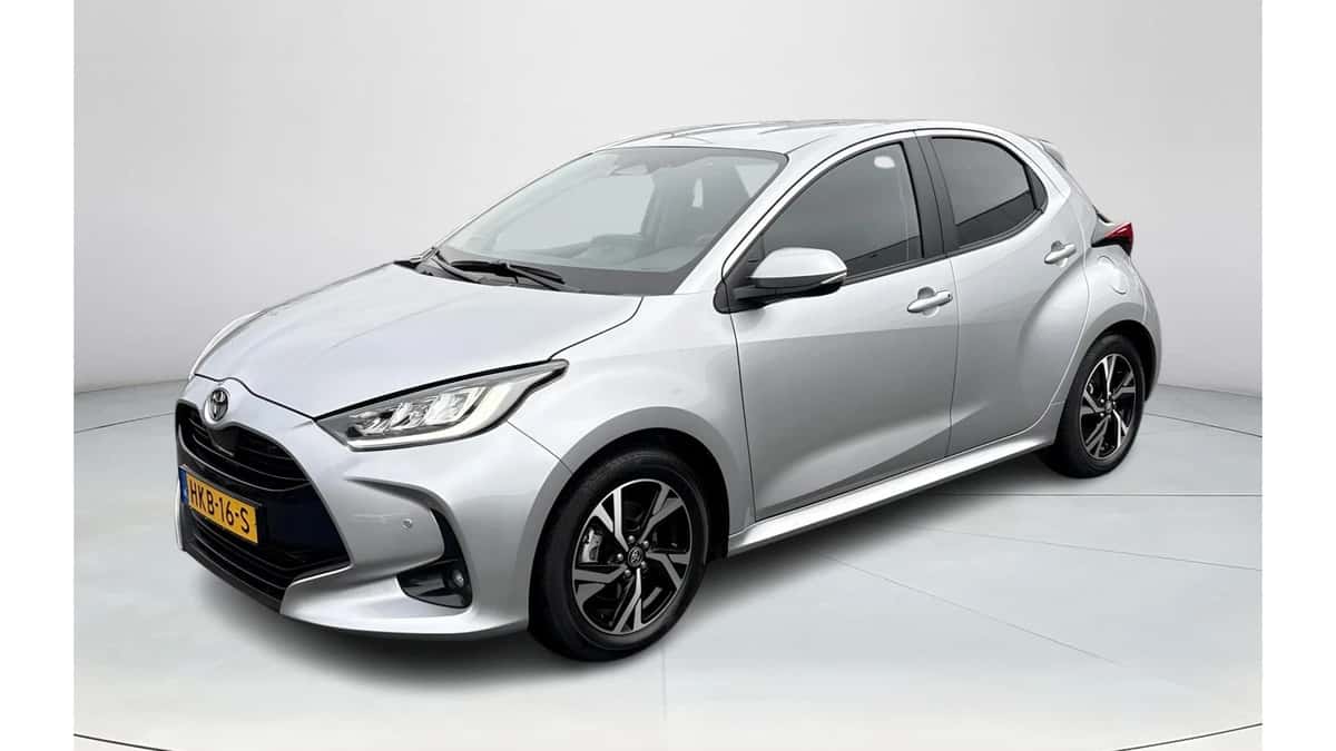 Toyota Yaris (2025) — foto 1