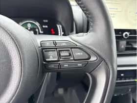 Toyota Yaris (2025) thumbnail 17