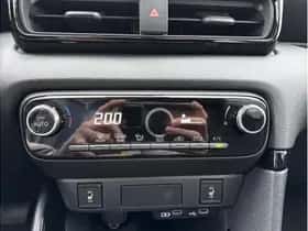 Toyota Yaris (2025) thumbnail 23