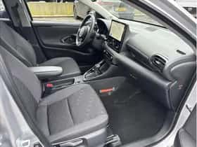 Toyota Yaris (2025) thumbnail 9