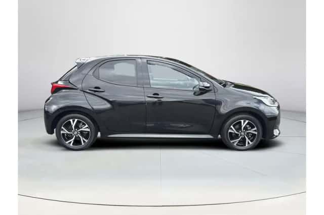 Toyota Yaris (2024) thumbnail 6