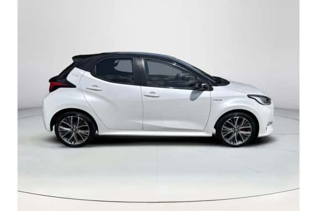 Toyota Yaris (2021) thumbnail 6