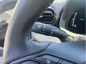 Toyota Yaris (2024) thumbnail 22
