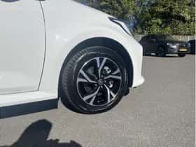 Toyota Yaris (2024) thumbnail 27