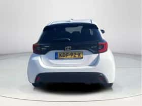 Toyota Yaris (2024) thumbnail 4