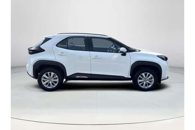 Toyota Yaris Cross (2023) thumbnail 6