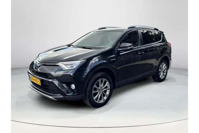 Toyota RAV4 (2018) thumbnail 1
