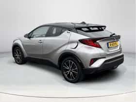 Toyota C-HR (2020) thumbnail 3