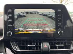 Toyota C-HR (2020) thumbnail 25