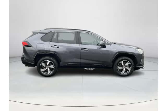 Toyota RAV4 (2022) thumbnail 6