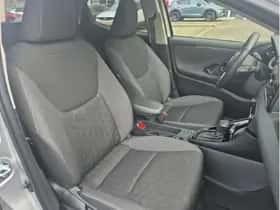 Toyota Yaris (2025) thumbnail 11