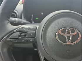 Toyota Yaris (2025) thumbnail 25