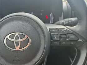 Toyota Yaris (2025) thumbnail 26