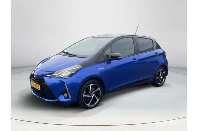 Toyota Yaris (2017) thumbnail 1