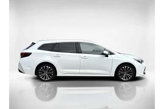 Toyota Corolla (2023) thumbnail 6