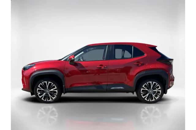 Toyota Yaris Cross (2022) thumbnail 2
