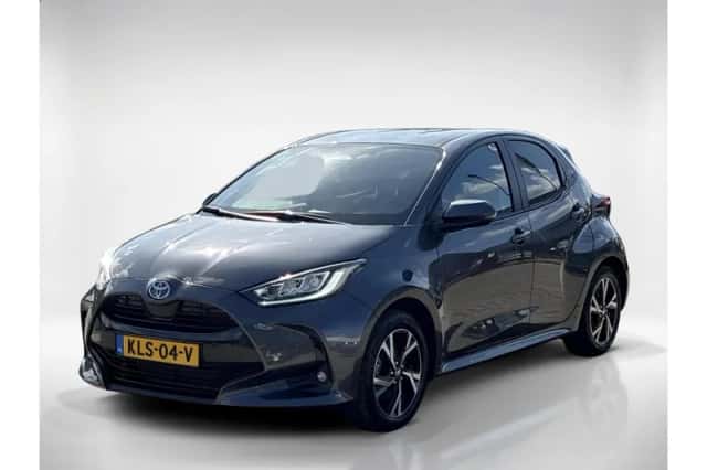 Toyota Yaris (2025) thumbnail 1