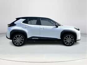 Toyota Yaris Cross (2024) thumbnail 6