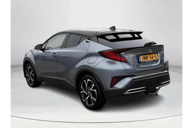 Toyota C-HR (2020) thumbnail 3