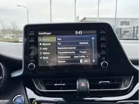 Toyota C-HR (2020) thumbnail 23
