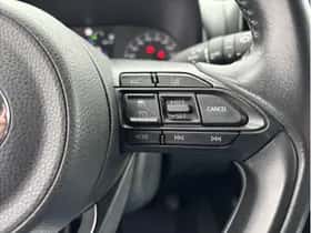 Toyota Yaris (2022) thumbnail 23