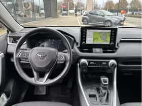 Toyota RAV4 (2022) thumbnail 13