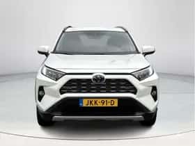 Toyota RAV4 (2022) thumbnail 8