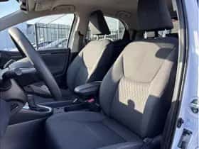 Toyota Yaris (2021) thumbnail 13