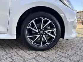 Toyota Yaris (2021) thumbnail 9