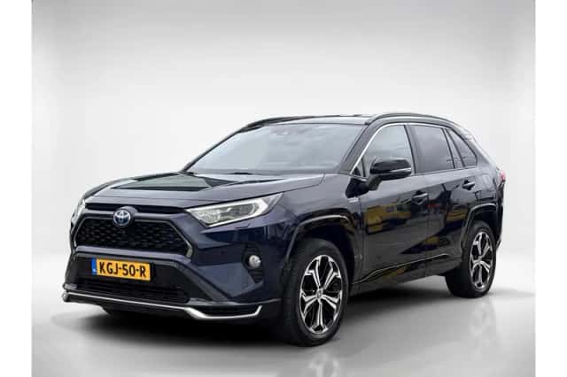 Toyota RAV4 (2022) thumbnail 1