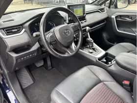 Toyota RAV4 (2022) thumbnail 9