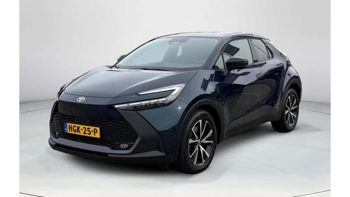 Toyota C-HR (2025) — foto 1