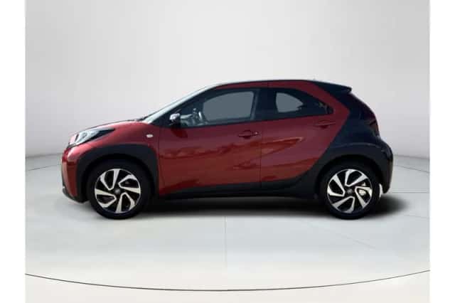 Toyota Aygo X (2023) thumbnail 2