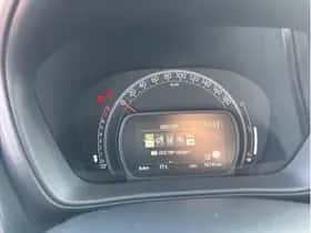Toyota Aygo X (2023) thumbnail 15