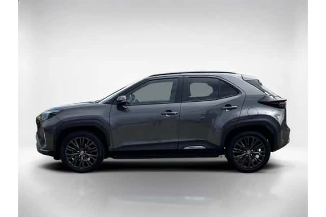 Toyota Yaris Cross (2023) thumbnail 2