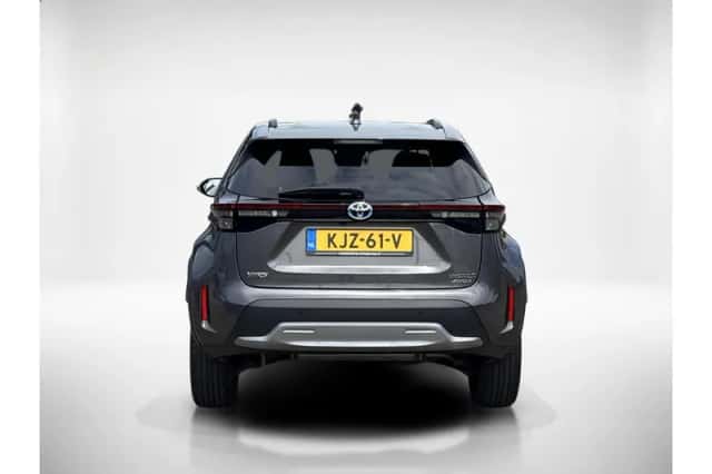 Toyota Yaris Cross (2023) thumbnail 4