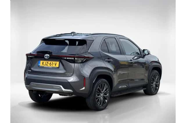 Toyota Yaris Cross (2023) thumbnail 5