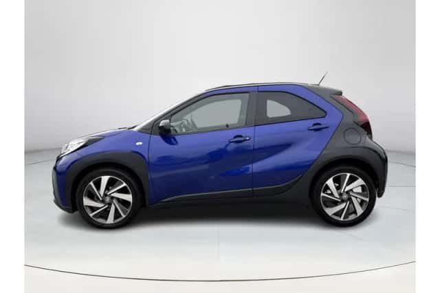 Toyota Aygo X (2022) thumbnail 2