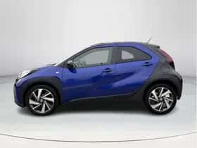 Toyota Aygo X (2022) thumbnail 2