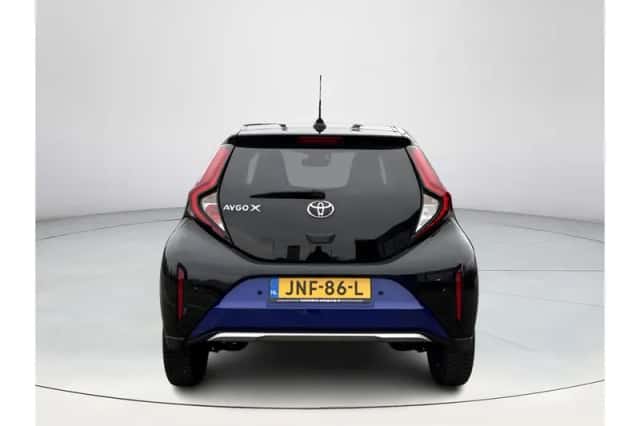 Toyota Aygo X (2022) thumbnail 4