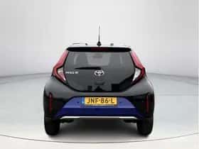 Toyota Aygo X (2022) thumbnail 4
