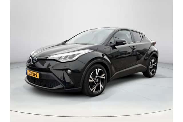 Toyota C-HR (2023) thumbnail 1
