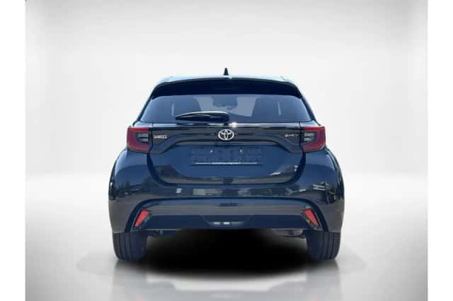 Toyota Yaris (2024) thumbnail 4