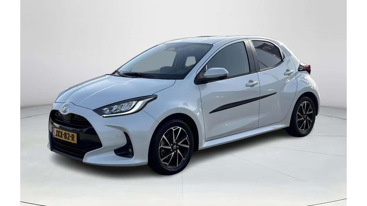 Toyota Yaris (2025) — foto 1