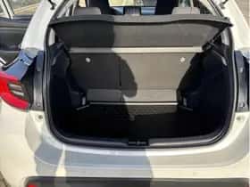Toyota Yaris (2025) thumbnail 18