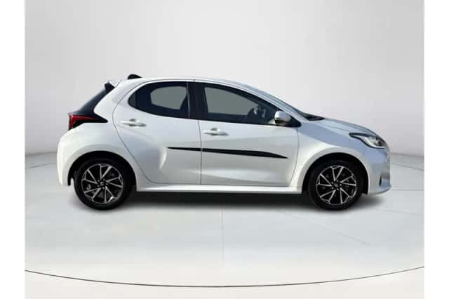 Toyota Yaris (2025) thumbnail 6
