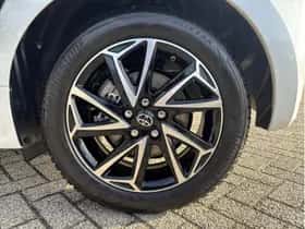 Toyota Yaris (2025) thumbnail 9